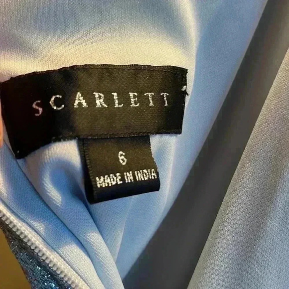 Beautiful blue shimmering size 6 Scarlett formal dress. - Picture 5 of 5